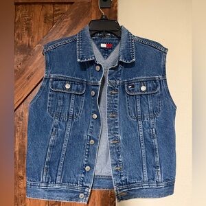 Vintage Tommy Hilfiger 90’s Jean vest with pockets Women, Size Large